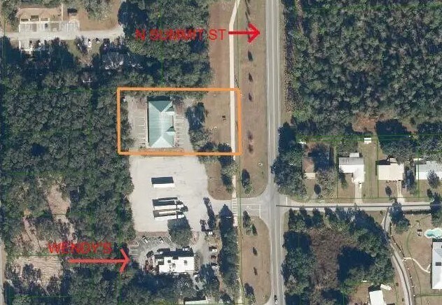 More Photos Of 811 N Summit St, Crescent City Office For Lease
