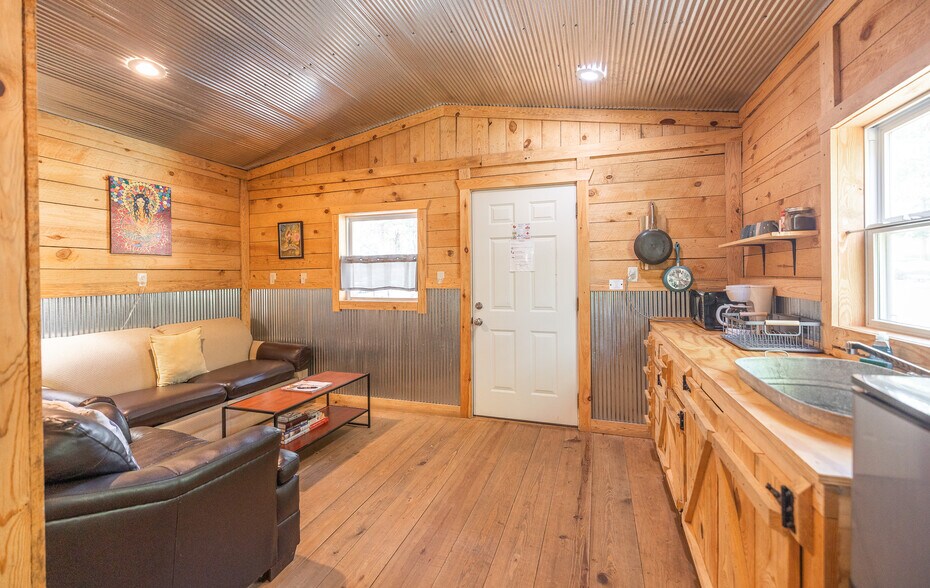 More Photos Of 11726 Highway K, Jadwin Hotel For Sale