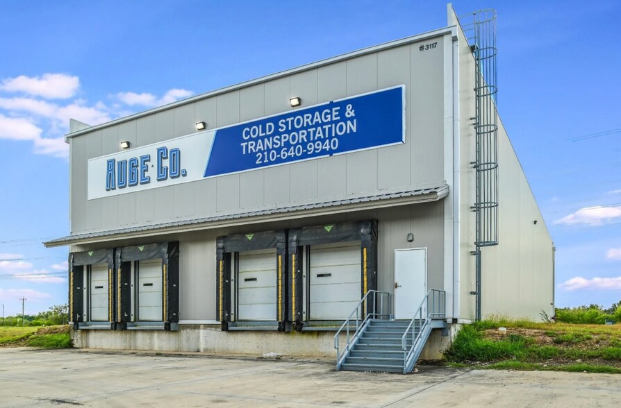 Primary Photo Of 9342 SE Loop 410, San Antonio Refrigeration Cold Storage For Sale
