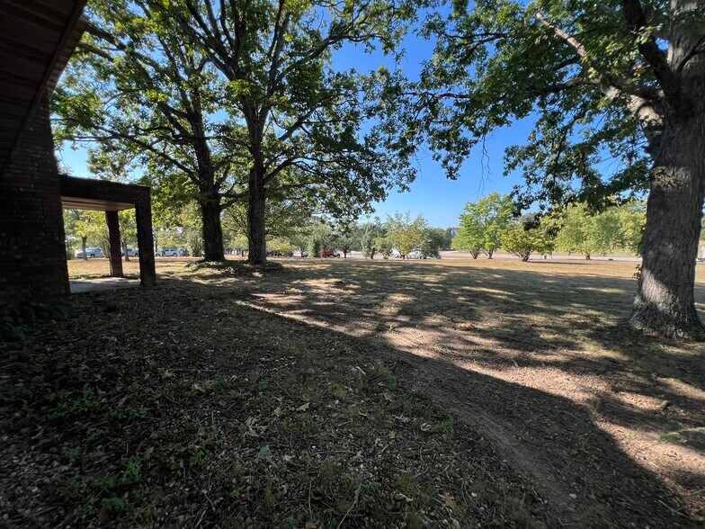 More Photos Of 6468 US Highway 63, West Plains Land For Sale