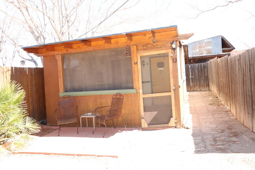 More Photos Of 410 Fremont St, Tombstone Hotel For Sale
