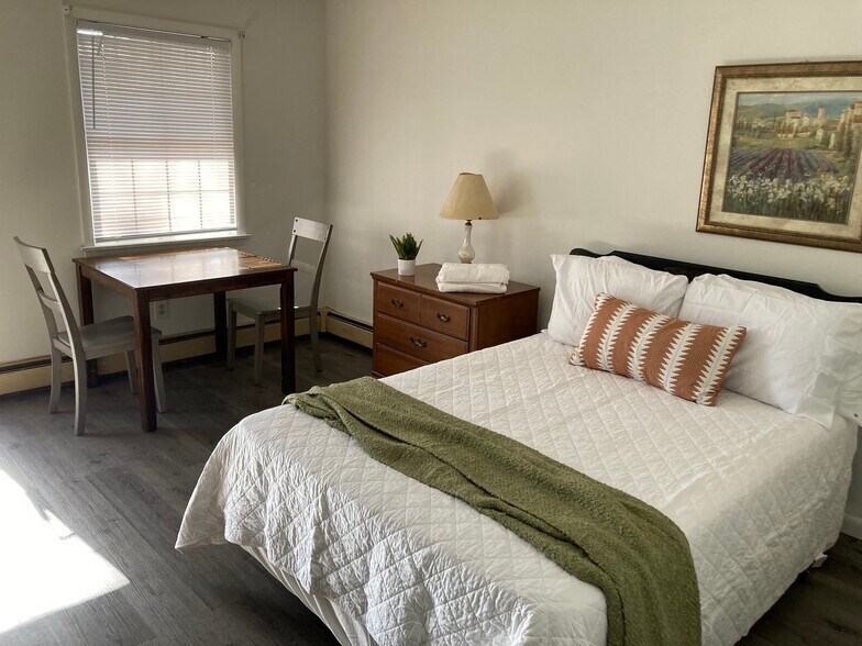 More Photos Of 5104 Fairfield Rd, Fairfield Apartments For Sale
