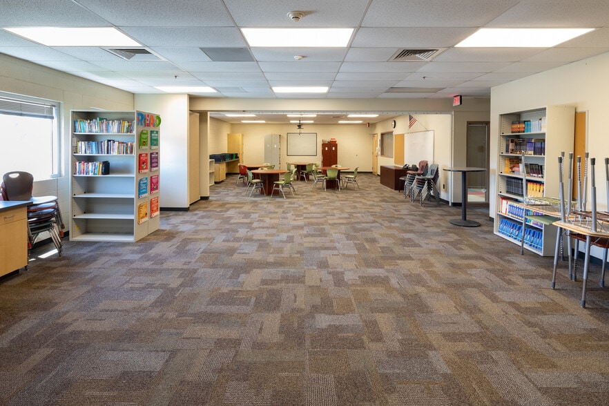 More Photos Of 2801 E Southern Ave, Phoenix Schools For Sale