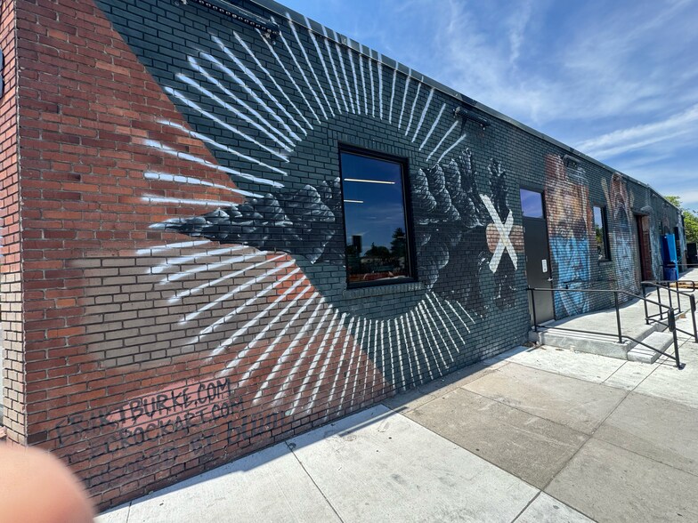 More Photos Of 960 S Virginia St, Reno Storefront Retail Office For Sale