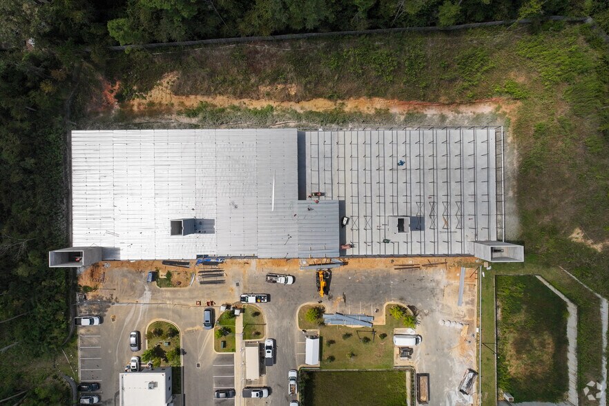 More Photos Of 2316 NE Capital Cir, Tallahassee Self Storage For Sale