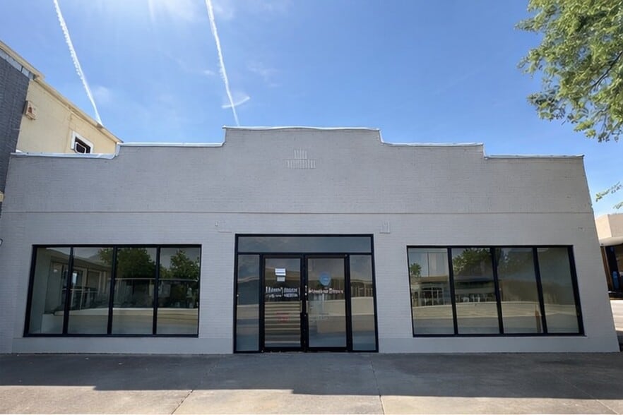 Primary Photo Of 2515 Nolensville Pike, Nashville Storefront For Sale