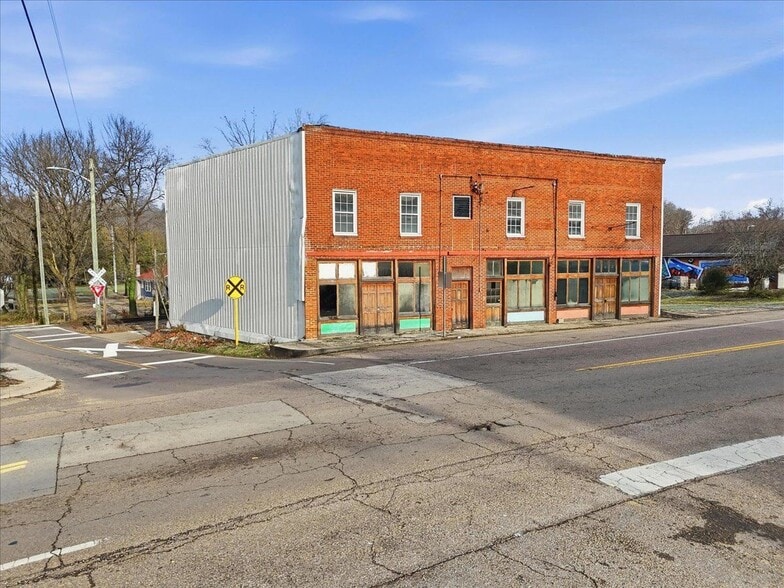 Primary Photo Of 315 Ogle Ave, Knoxville General Retail For Sale
