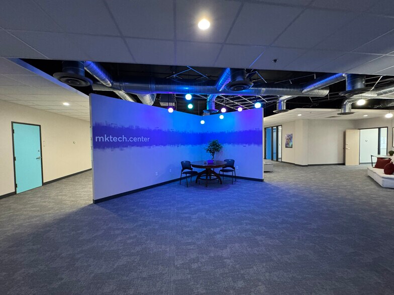 More Photos Of 7300 W Boston St, Chandler Warehouse For Lease