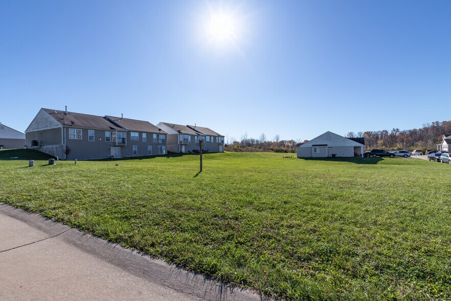 More Photos Of 10927-10939 Bellefontaine Estates Ct, Saint Louis Land For Sale