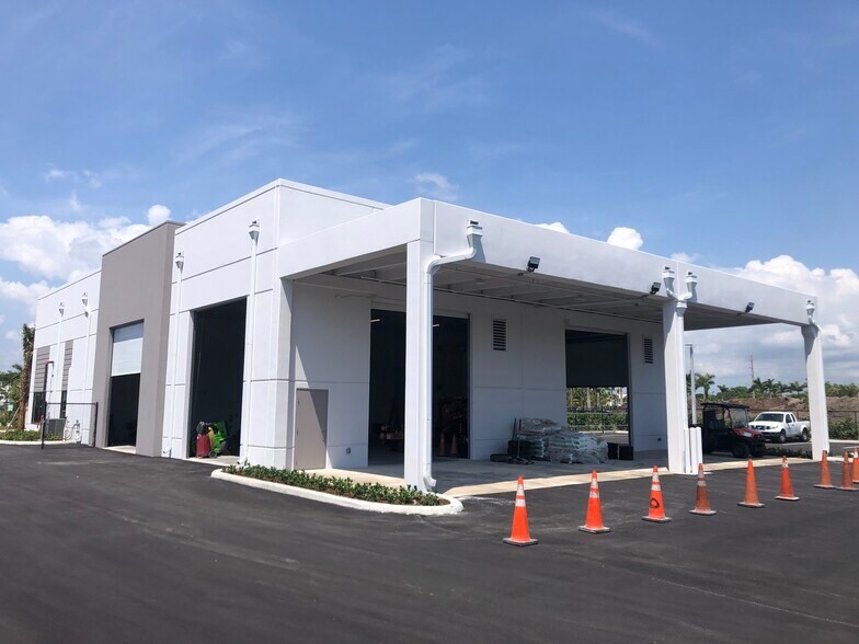 More Photos Of , Boynton Beach Warehouse For Lease