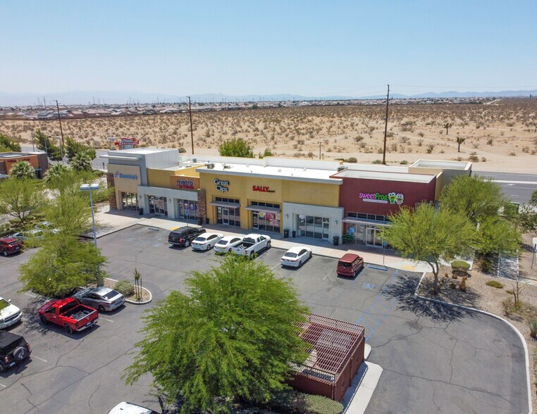 More Photos Of 12274 Palmdale Rd, Victorville Storefront For Lease