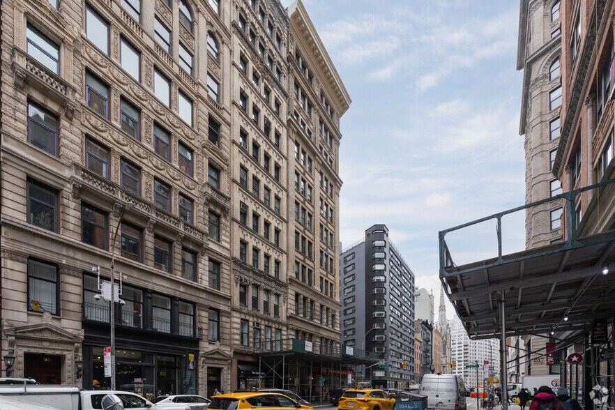 More Photos Of 826 Broadway, New York Office For Lease