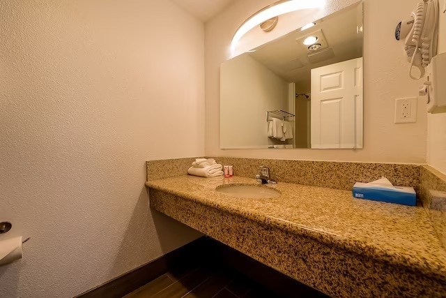 More Photos Of 1823 N Coast Hwy, Newport Hotel For Sale