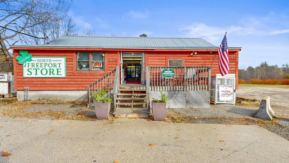 More Photos Of 130 Wardtown Rd, Freeport General Retail For Sale