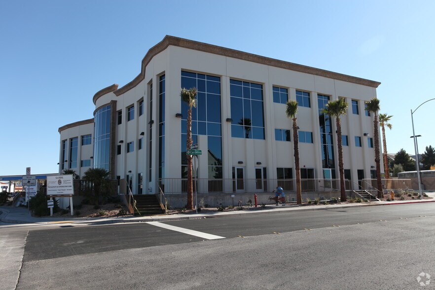 More Photos Of 2705 W Horizon Ridge Pky, Henderson Medical For Lease