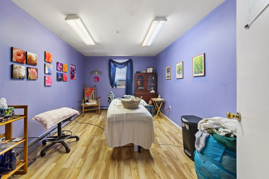 More Photos Of 925 South St, Peekskill Office For Sale