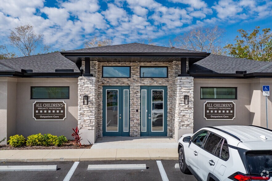 More Photos Of 2905-2907 Allegra Wy, Lutz Medical For Lease