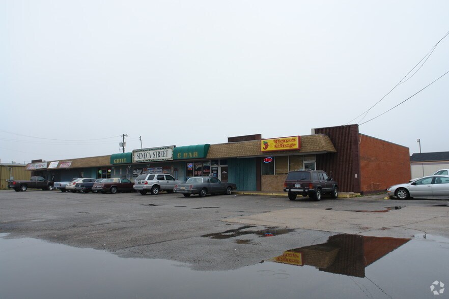 Primary Photo Of 3835 S Seneca St, Wichita Unknown For Lease