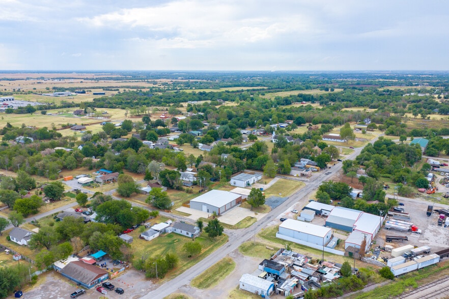 More Photos Of 6800 Main St, Oklahoma City Industrial For Lease