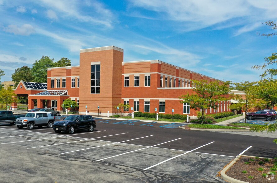More Photos Of 13421 Old Meridian St, Carmel Medical For Lease
