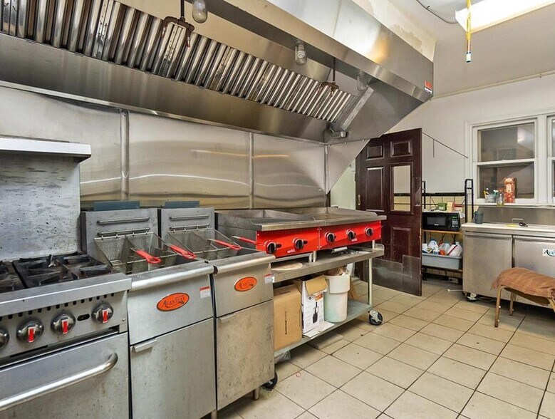 More Photos Of 1635 Broadway, Bethlehem Storefront For Sale