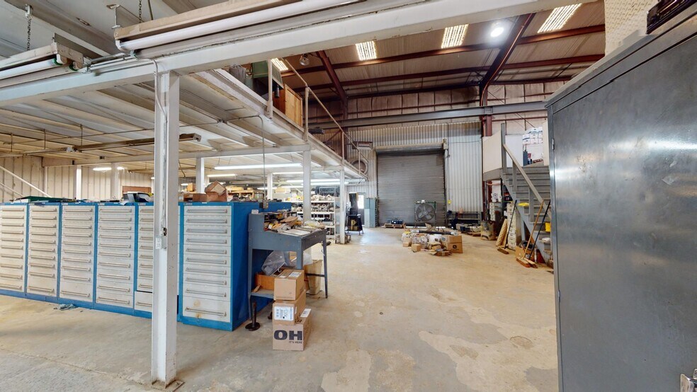 More Photos Of 11708 GA Highway 24 W, Sandersville Warehouse For Sale