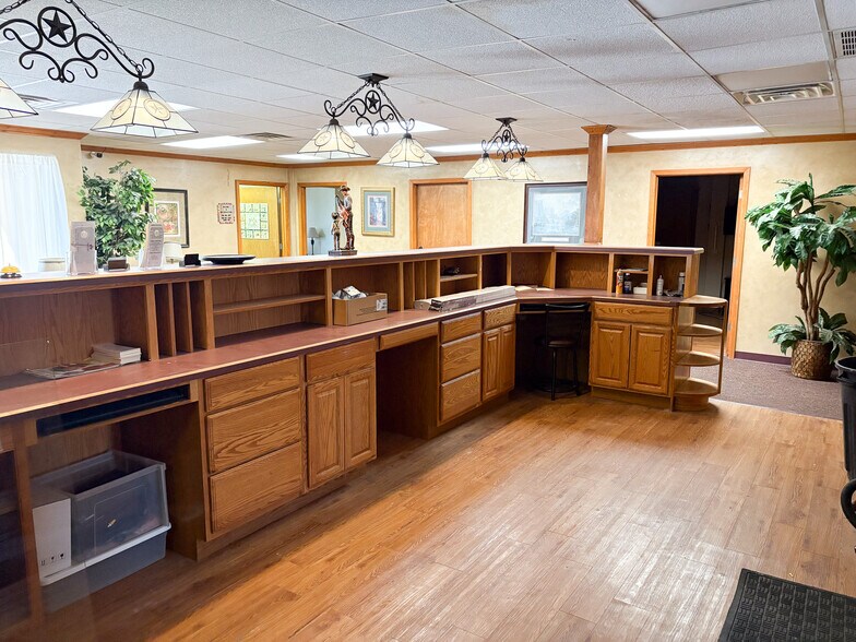 More Photos Of 5120 29th Dr, Lubbock Medical For Lease