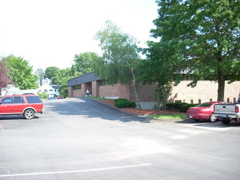 More Photos Of 535 Saybrook Rd, Middletown Medical For Lease