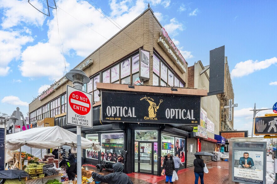 More Photos Of 165-01 Jamaica Avenue, Jamaica Storefront For Lease