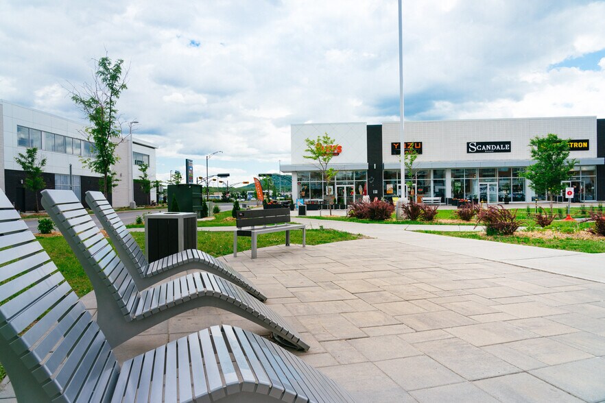 More Photos Of 143 Boul Armand-Frappier, Sainte-julie Bank For Lease