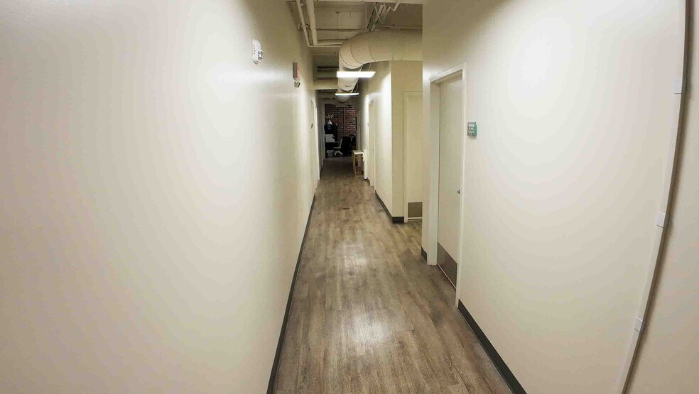 More Photos Of 7490 N 36th St, Pinellas Park Loft Creative Space For Lease