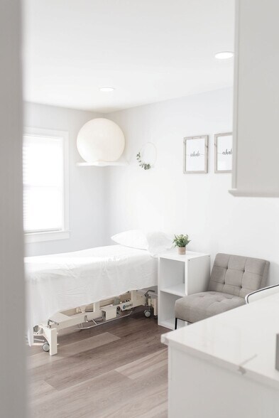 More Photos Of 4 Terry Dr, Newtown Office For Sale