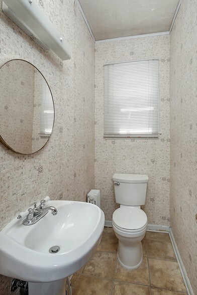 More Photos Of 2105 Park Ave, South Plainfield Office Residential For Sale