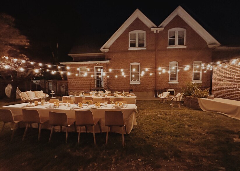 More Photos Of 139 SW I St, Grants Pass Specialty For Sale