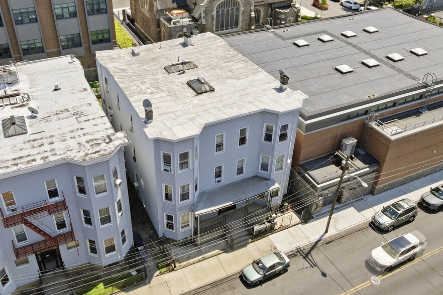 More Photos Of 12 Radford St, Yonkers Apartments For Sale