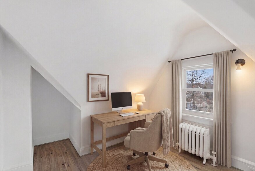 More Photos Of 25 Midland Ave, White Plains Specialty For Sale