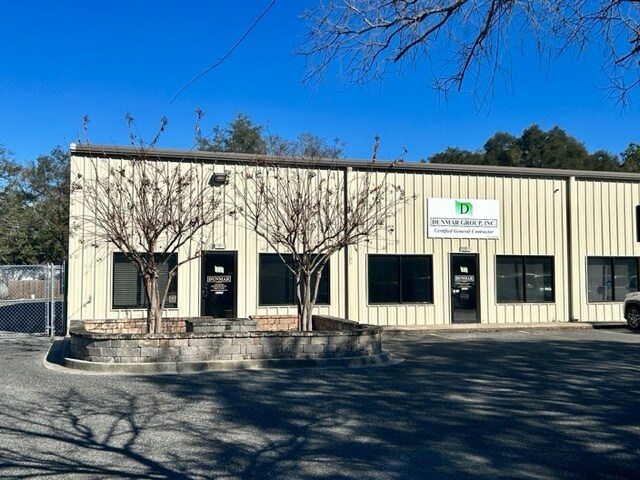 More Photos Of 85101 Commercial Park Dr, Yulee Flex For Lease