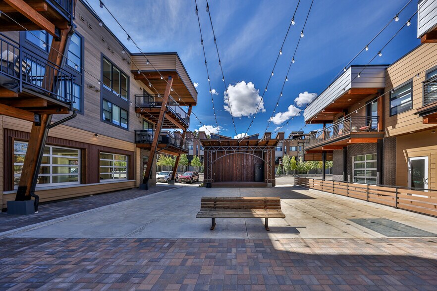 More Photos Of 78746 US Highway 40, Winter Park Restaurant For Lease