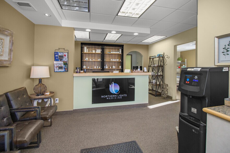 More Photos Of 4641-4671 White Bear Pky, White Bear Lake Office Residential For Sale