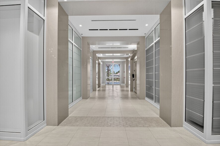 More Photos Of 120 E Palmetto Park Rd, Boca Raton Office For Lease