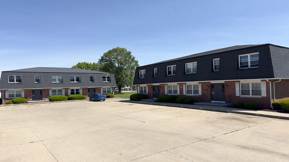 More Photos Of 2 Michael St, Streator Apartments For Sale