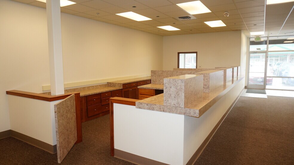 More Photos Of 801 Davis St, Cle Elum General Retail For Lease