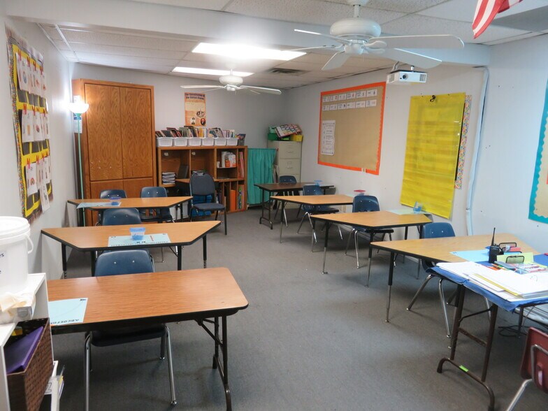 More Photos Of 3955 E Loop 820 S, Fort Worth Industrial For Sale