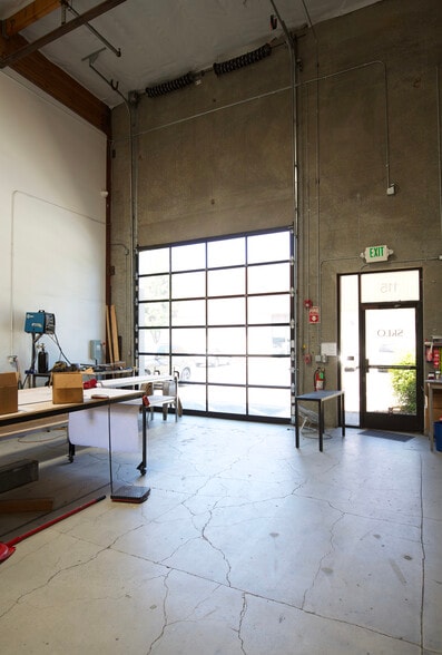 More Photos Of 105 W North St, Healdsburg Research And Development For Lease