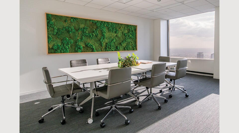 More Photos Of 555 S Flower St, Los Angeles Office For Lease