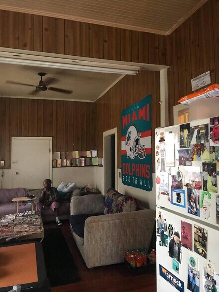 More Photos Of 415 Dewey St, Waycross Apartments For Sale