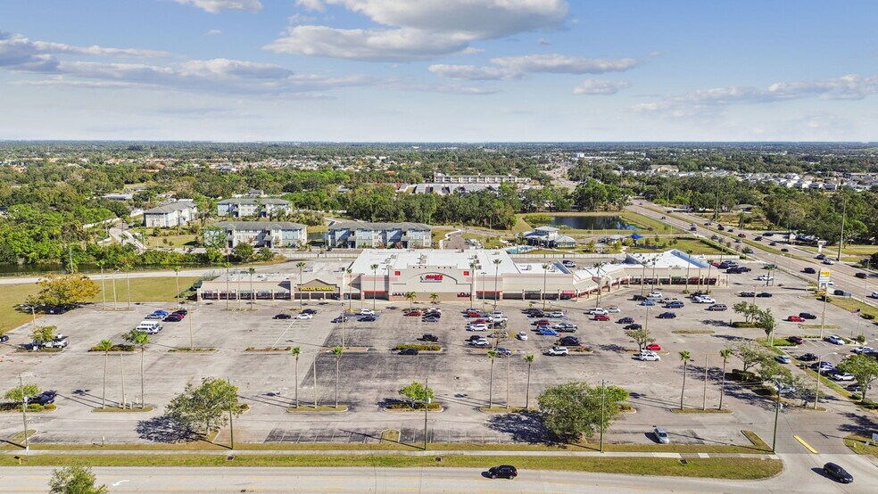 More Photos Of 5165-5261 33rd St E, Bradenton Storefront For Sale