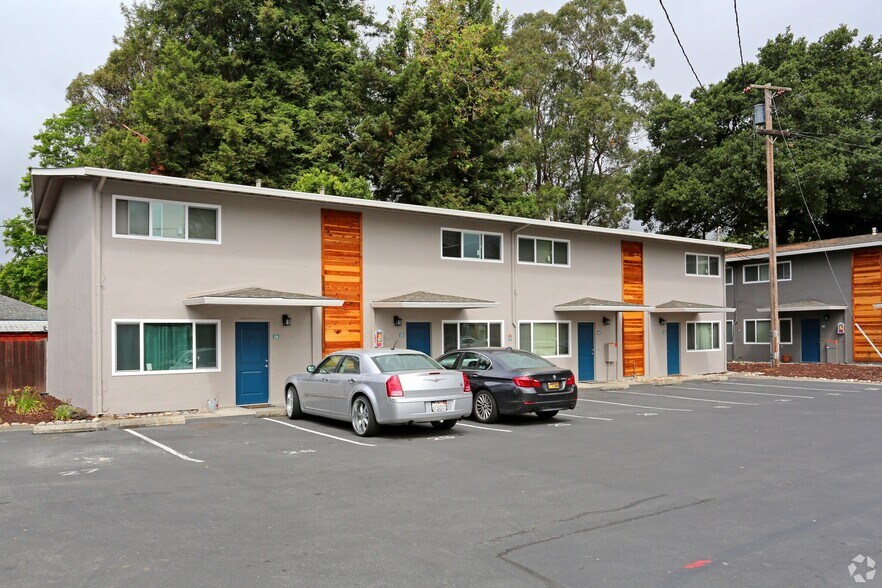More Photos Of 2275 Grove Way, Castro Valley Apartments For Sale