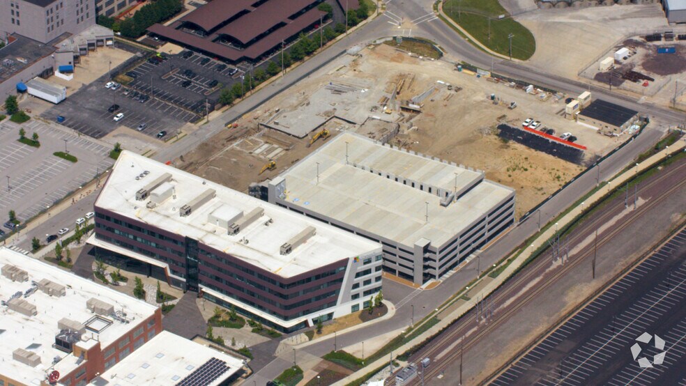 More Photos Of 4210 Duncan Ave, Saint Louis Office For Lease