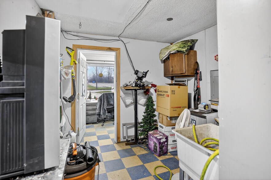 More Photos Of 4057 Commerce Dr, Flushing Industrial For Sale